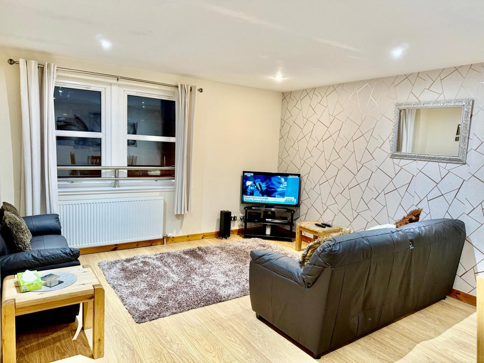 Azim And Suzi'S City Centre Apartment Inverness Eksteriør bilde