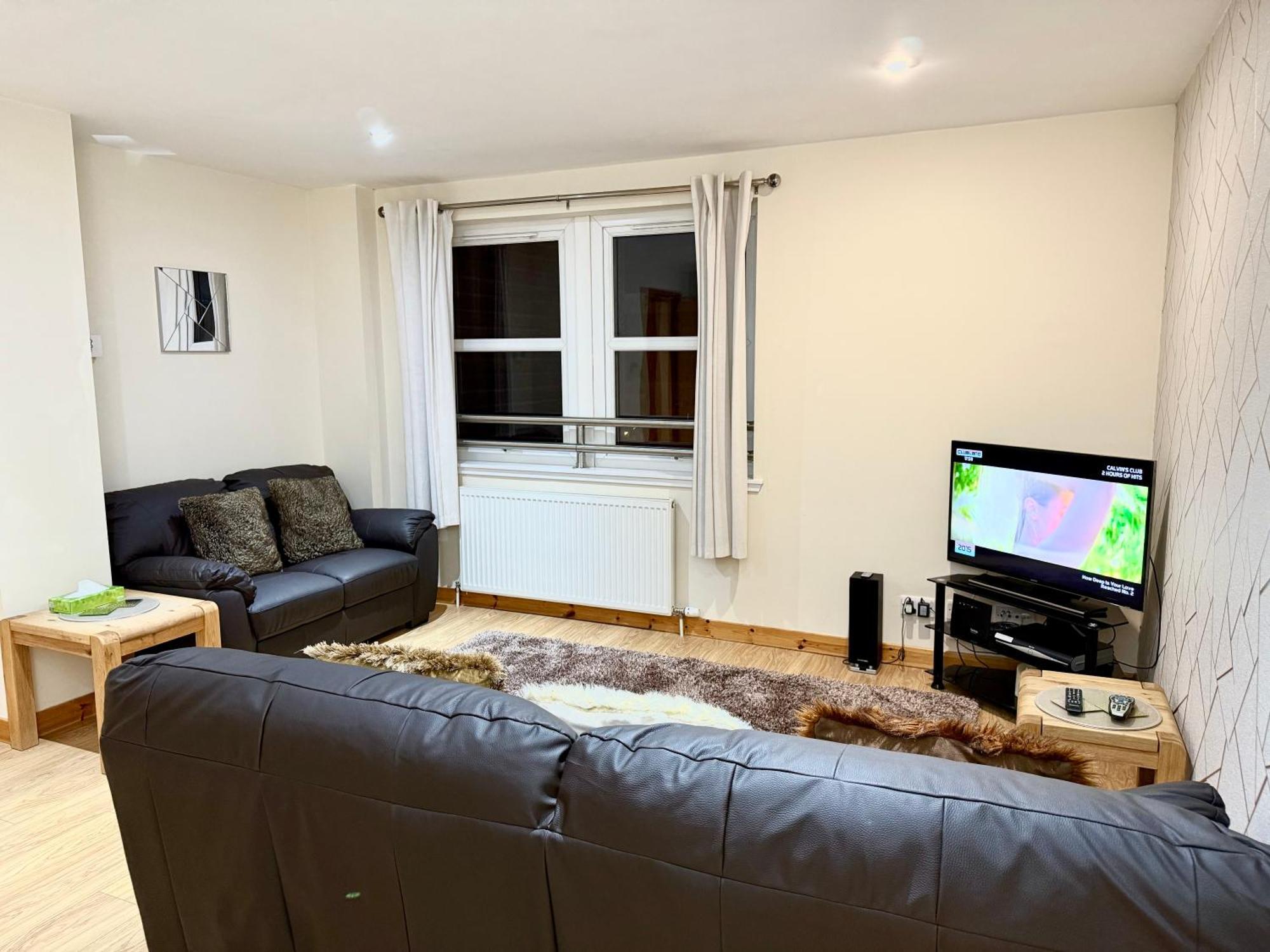 Azim And Suzi'S City Centre Apartment Inverness Eksteriør bilde