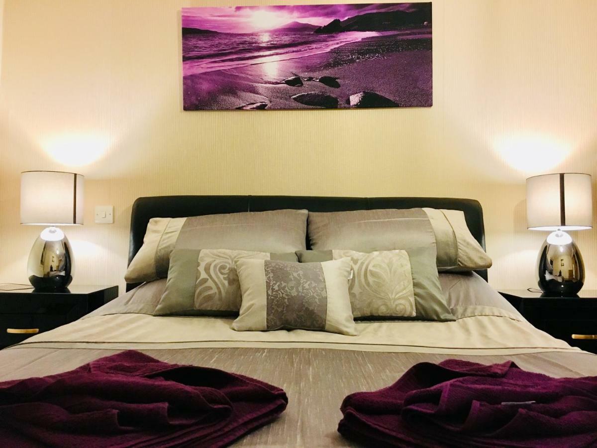 Azim And Suzi'S City Centre Apartment Inverness Eksteriør bilde